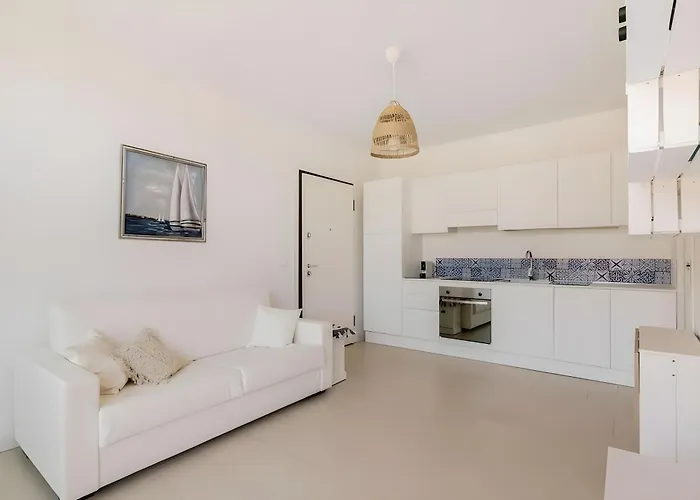 Panoramic View Apartment Alassio